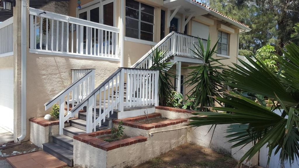 Spacious Beach House Unit,Beautifully Furnished 2 Bed 2Bath./2Min.Walk To Beach Clearwater Beach Eksteriør bilde