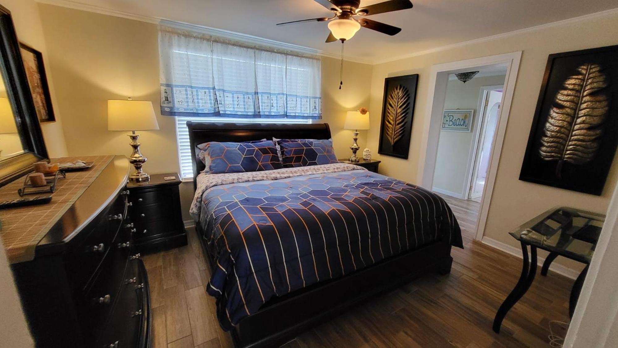 Spacious Beach House Unit,Beautifully Furnished 2 Bed 2Bath./2Min.Walk To Beach Clearwater Beach Eksteriør bilde